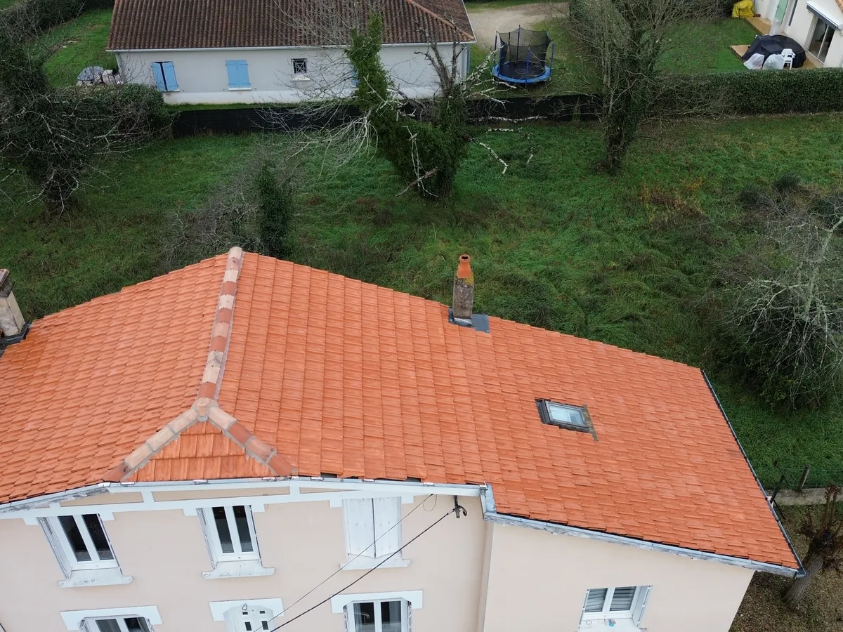 Toiture après nettoyage